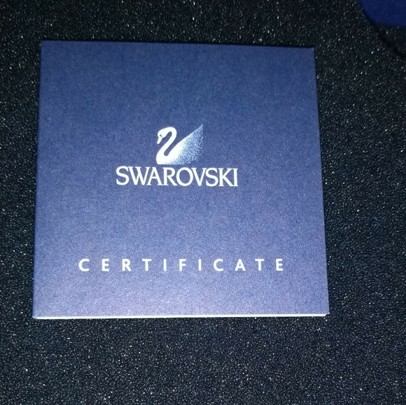 Swarovski crystal violet crystal butterfly w box COA - Picture 4 of 6